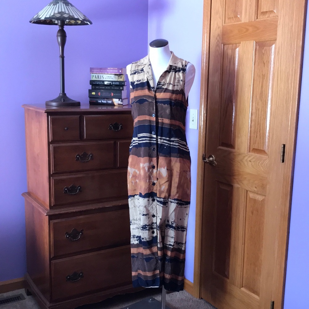 STUDIO I 💙 Silky Soft, Long Button Down Vintage Style, Summer, tie back petite